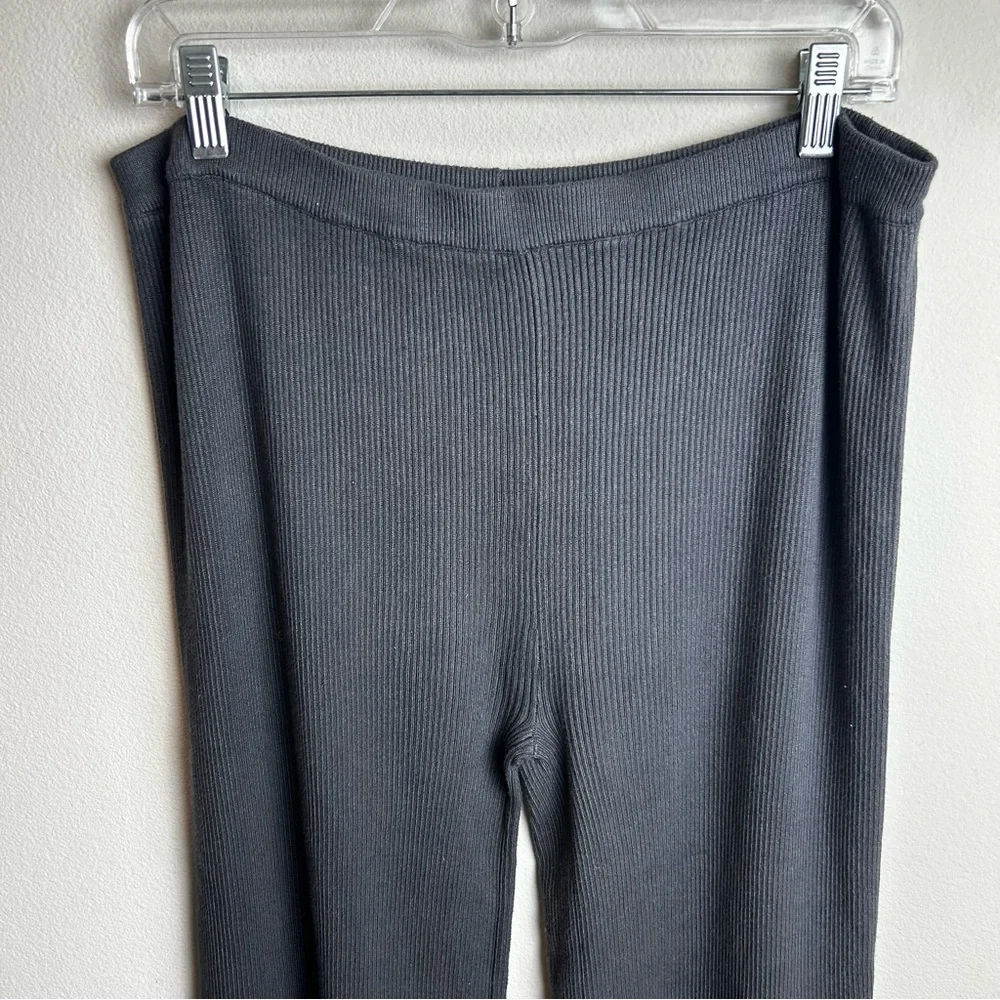 MESHKI Gray Ribbed Flare thick knit pants size: XXXL - Picture 2 of 8